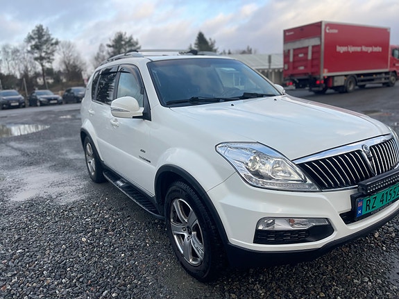 SsangYong Rexton W 3 of 25
