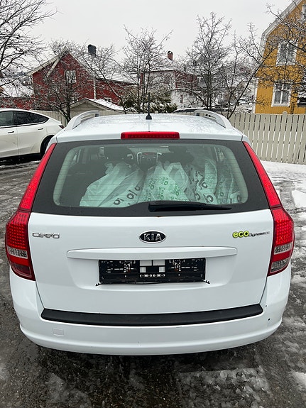 Kia Ceed 5 of 5
