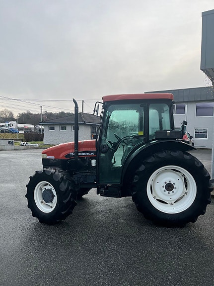 New Holland TN 75 D 2000, kr 240 000,-