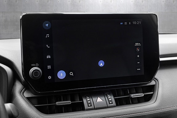 Toyota RAV4 Plug-in Hybrid 17 of 24