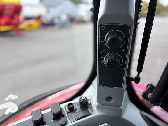 Valtra T234V - Med Isobus og LS! RESERVERT 2017, kr 870 000,-