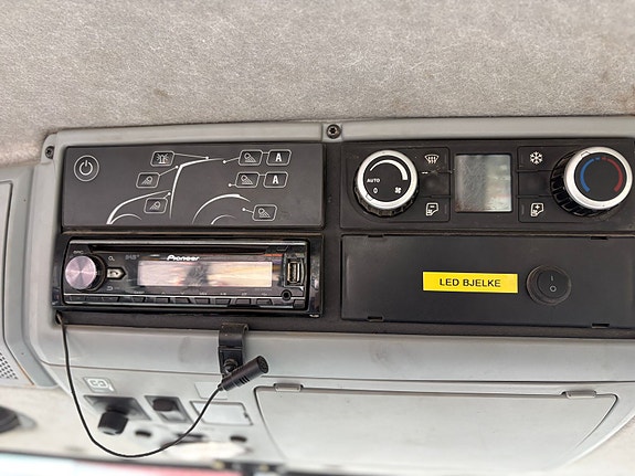 Valtra T234V - Med Isobus og LS! RESERVERT 2017, kr 870 000,-