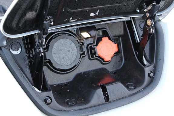 Nissan Leaf 19 of 21