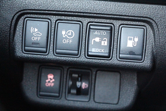 Nissan Leaf 16 of 21