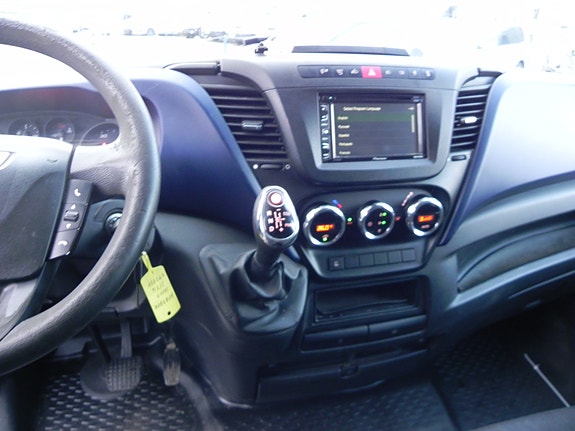 Iveco Daily 12 of 17