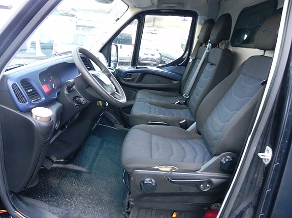 Iveco Daily 9 of 17