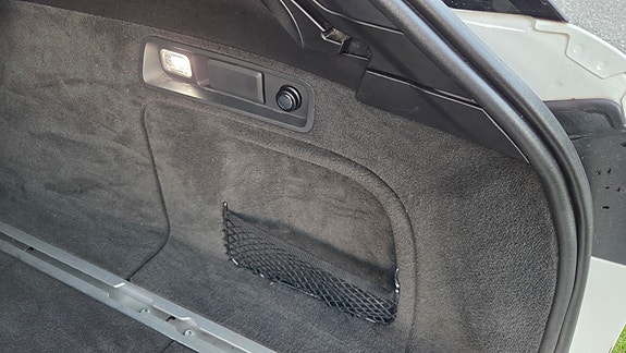 Jaguar XF 30 of 30