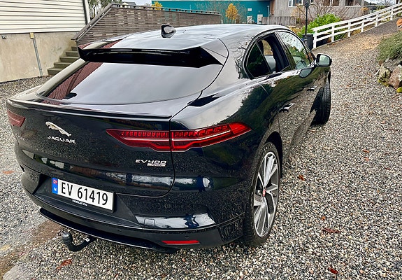 Jaguar I-PACE 22 of 23