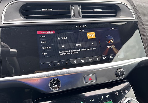 Jaguar I-PACE 9 of 23