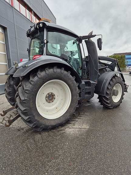 Valtra T 234 Versu 2017, kr 879 000,-