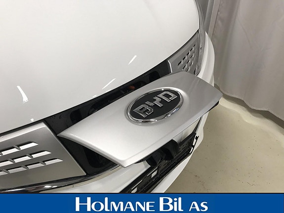 BYD T3 2 of 30