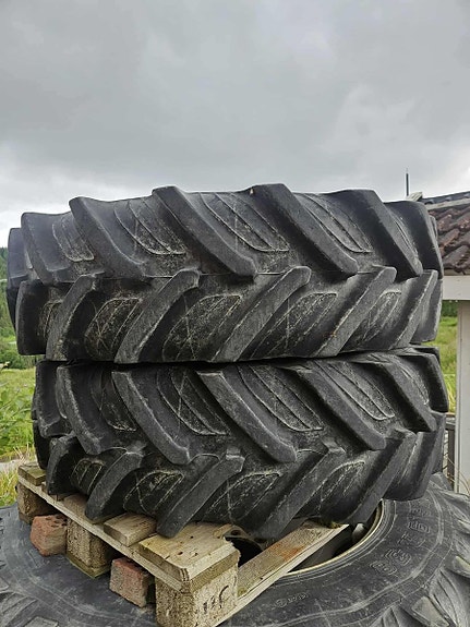 Sprøytehjul 16.9-38 og 13..6-28 inkl. AB dual tvillingmontasje