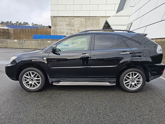 Lexus RX400h 5 of 5