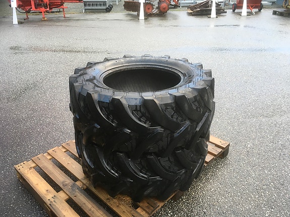 Brukte traktordekk 440/65R24