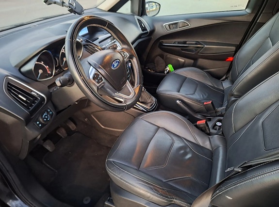 Ford B-MAX 4 of 5