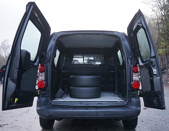 Citroen Berlingo 23 of 30