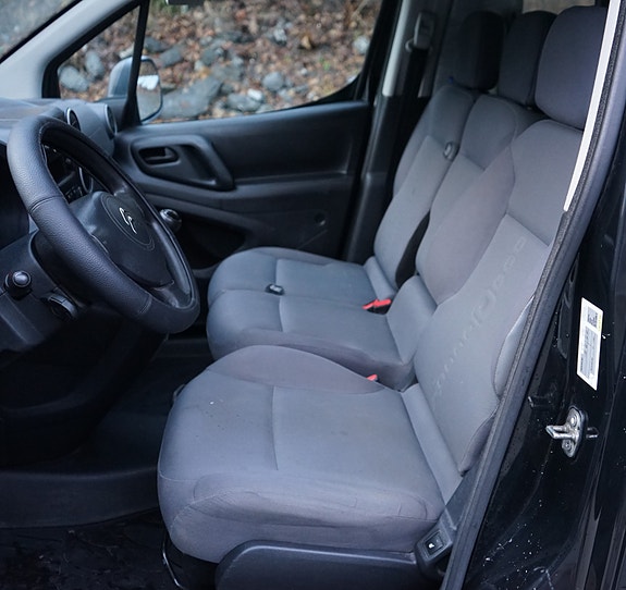 Citroen Berlingo 17 of 30