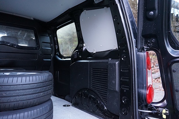 Citroen Berlingo 26 of 30