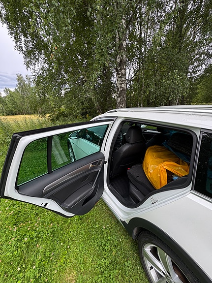 Volkswagen Golf VII 15 of 22