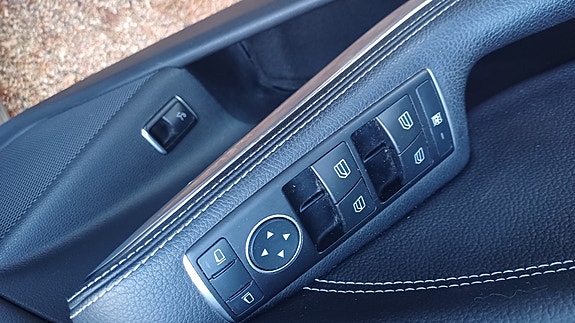 Mercedes-Benz CLA200 d 15 of 30