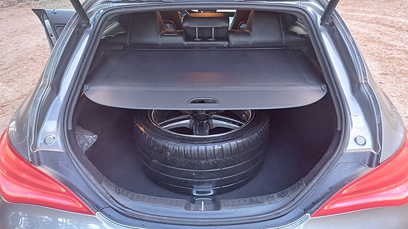 Mercedes-Benz CLA200 d 13 of 30