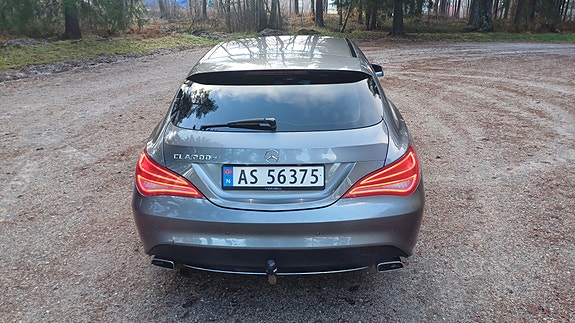 Mercedes-Benz CLA200 d 8 of 30