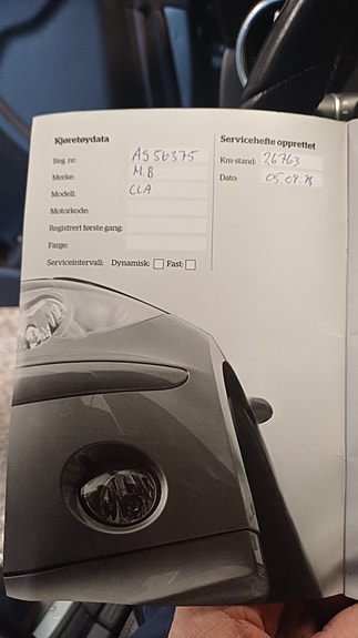 Mercedes-Benz CLA200 d 28 of 30