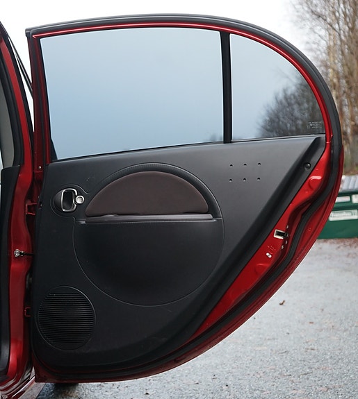 Mitsubishi i-Miev 23 of 30