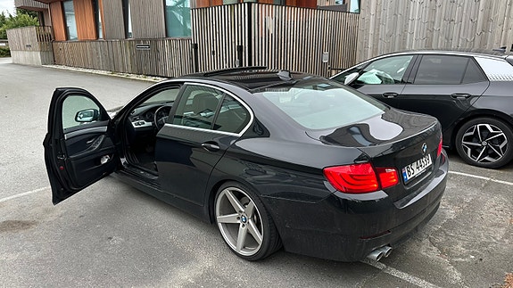 BMW 525d 8 of 13