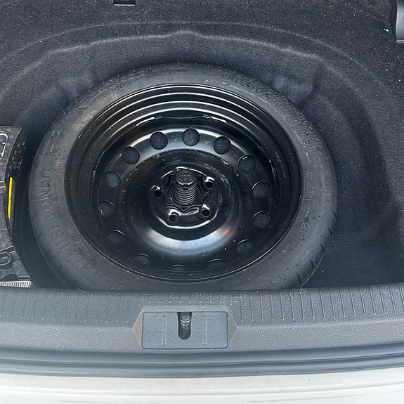 Volkswagen Golf VII 19 of 30