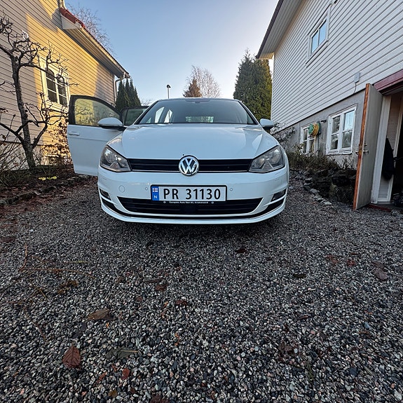 Volkswagen Golf VII 16 of 30