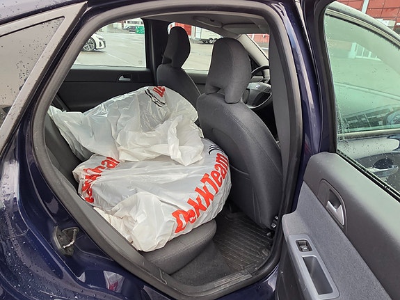 Volvo S40 16 of 25