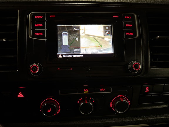 Volkswagen Transporter 13 of 20