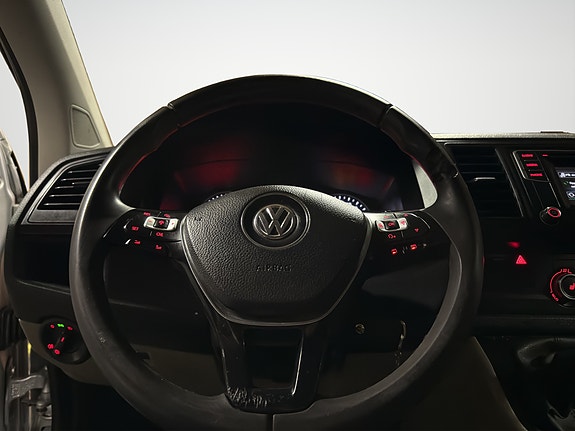Volkswagen Transporter 14 of 20