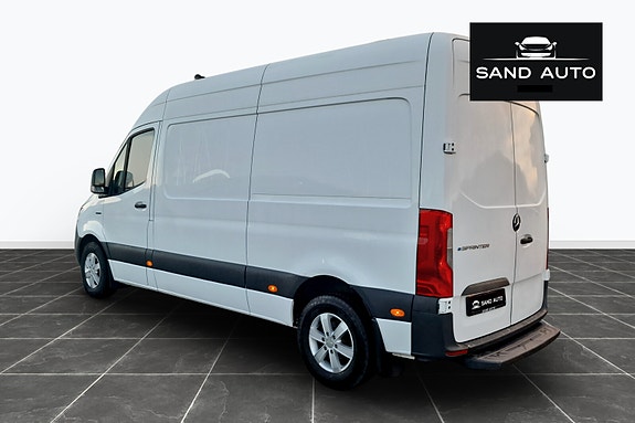 Mercedes-Benz eSprinter 312 2 of 5
