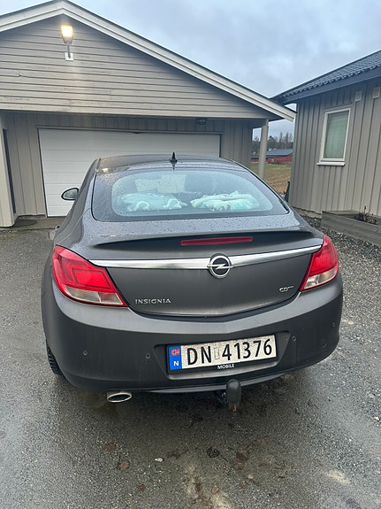 Opel Insignia 4 of 5