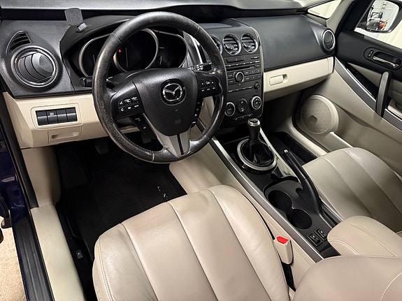 Mazda CX-7 11 of 30