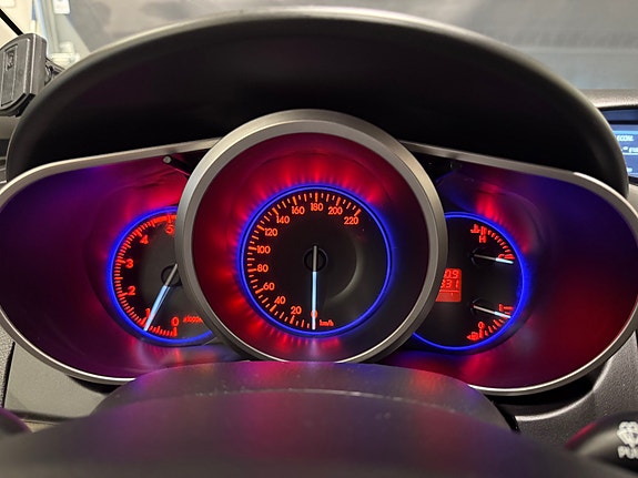 Mazda CX-7 21 of 30