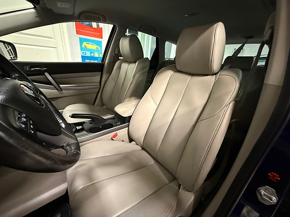 Mazda CX-7 10 of 30