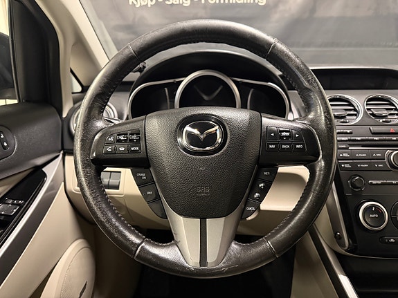 Mazda CX-7 14 of 30