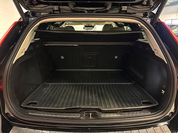 Volvo V60 7 of 22
