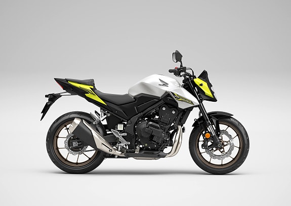 Honda CB500 Hornet 6 of 16