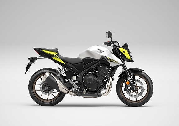 Honda CB500 Hornet 9 of 16