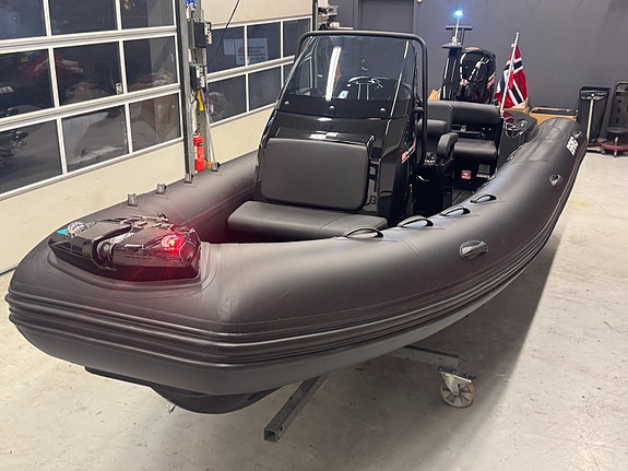 BRIG Eagle 6 - HANKØ EDITION, MERCURY, Simrad 9´, JL Audio, Coastkey, Seadek, ++ 2 of 5