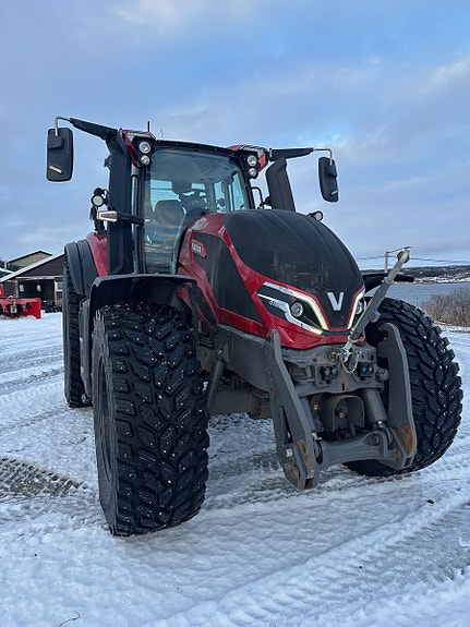 Valtra Q305 Fronthydraulikk/PTO/GPS 2023, kr 2 230 000,-
