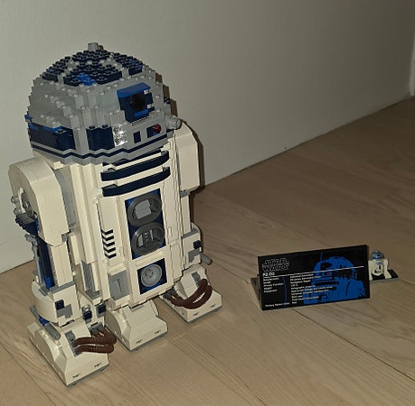Lego Star Wars - R2-D2 10225