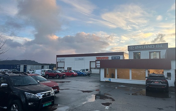 Ørland Bil as ble i des-25 fusjonert inn i Toyota Slettum Bil og blir Toyota Slettum Bil avd Ørland.