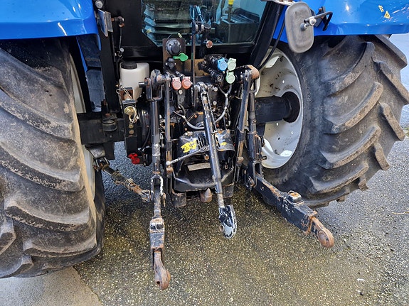 New Holland T5050 2011, kr 425 000,-