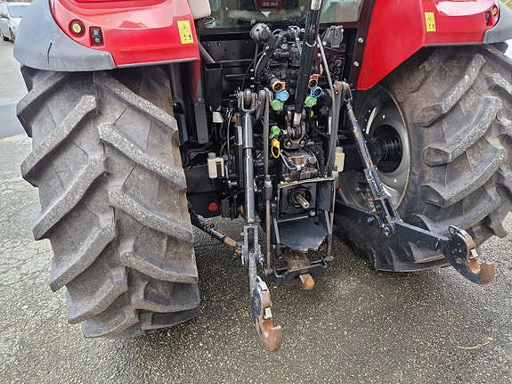 CASE IH FARMALL 105C 2017, kr 459 000,-