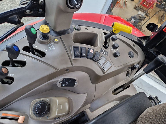 CASE IH FARMALL 105C 2017, kr 459 000,-